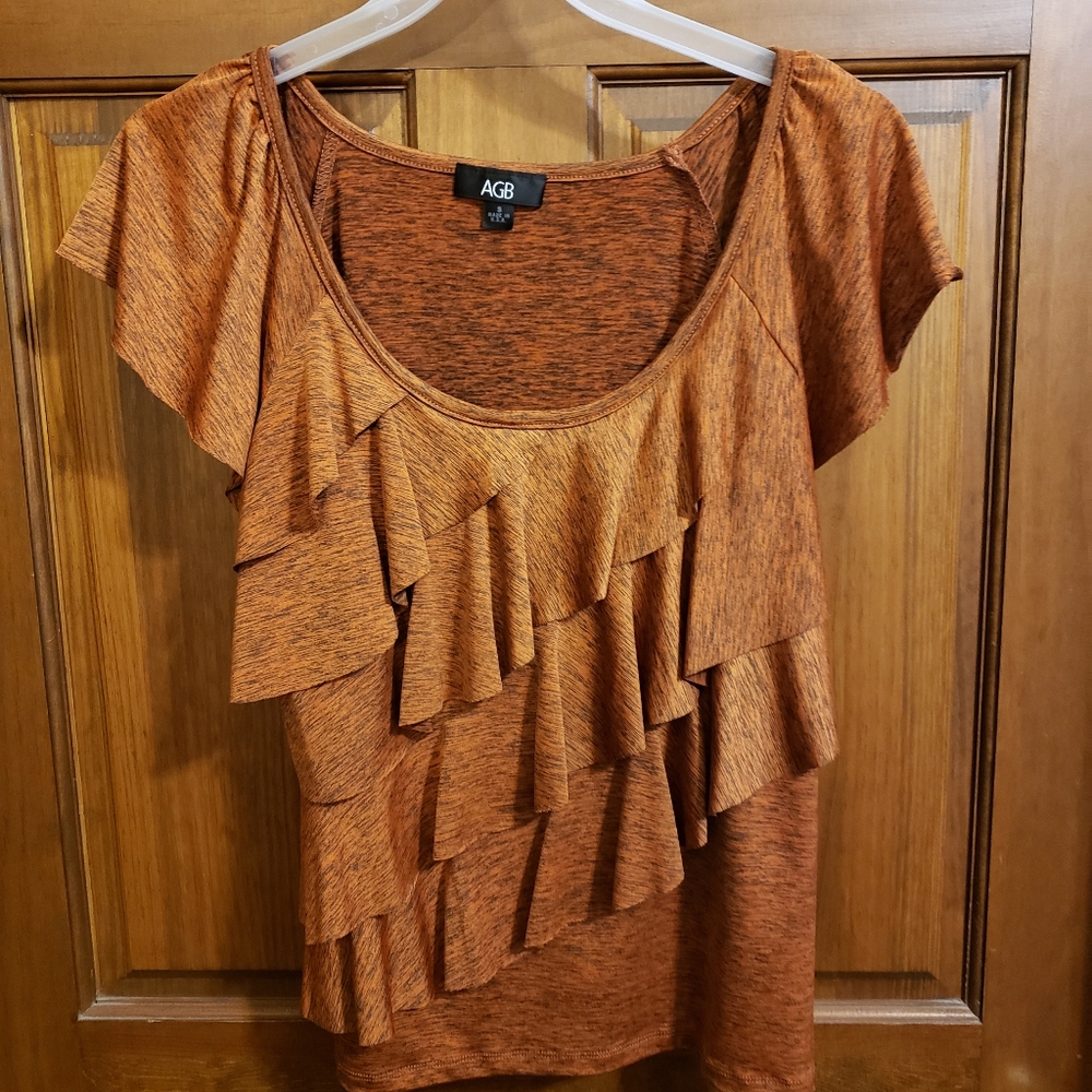 Small like new top